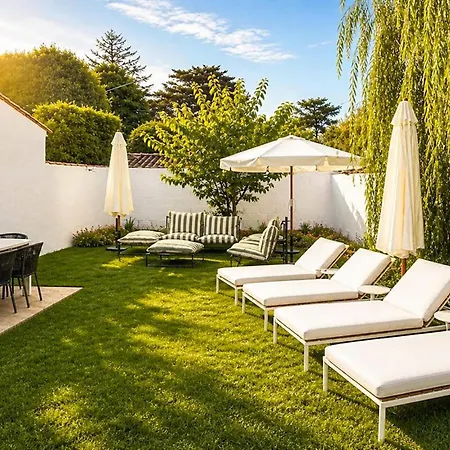 Luxueuse Proche